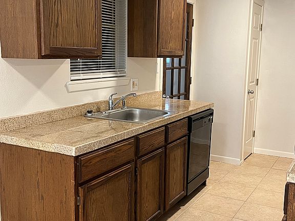 4th image of 116 Angelita Dr