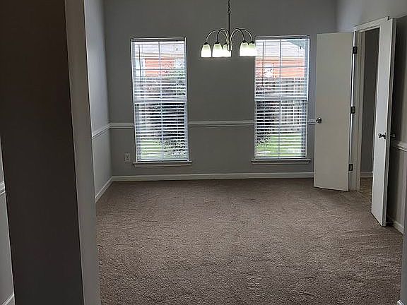 3rd image of 9443 Bristlecone Dr