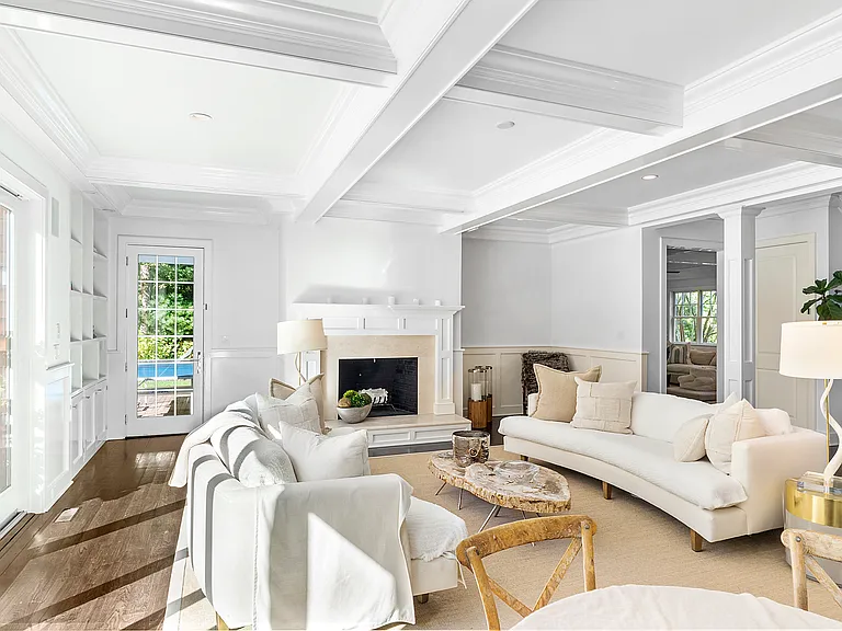 14 W Hills Ct — Photo 8