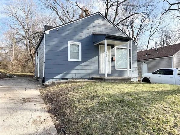 4433 Mersington Ave, Kansas City, MO 64130