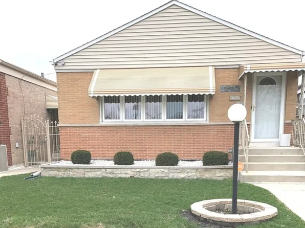 4626 S La Crosse Ave, Chicago, IL 60638