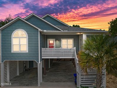 218 NE 52nd Street, Oak Island, NC, 28465