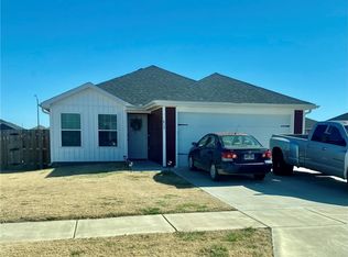 813 S Crow St, Siloam Springs, AR 72761