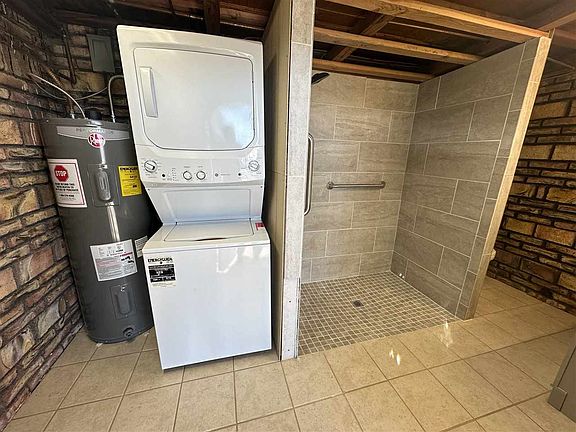2nd image of 12112 E 38th St