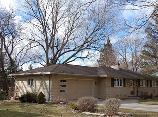 149 Linden Ave, Dundee, IL 60118