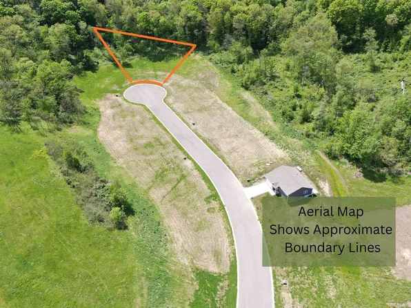 25 Woods, Ontario, WI 54651