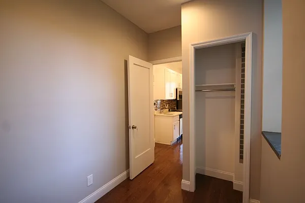 Rented by REAL New York | media 24