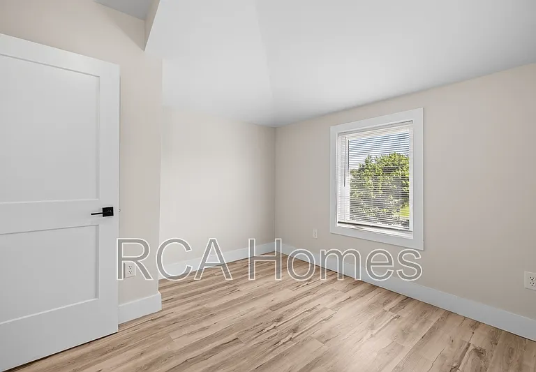 1436 S New Jersey St #B — Photo 5