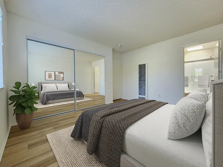 1410 Wellesley Ave #201 — Photo 8