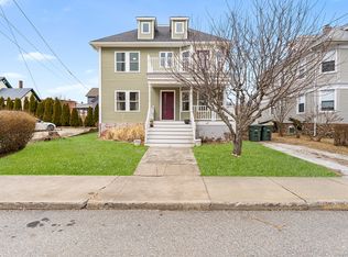 10 Latham St, Groton, CT 06340