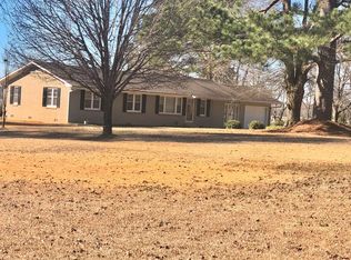 303 Highway 32 W, Bruce, MS 38915