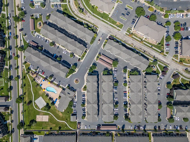 Aldara Apartments — Photo 64