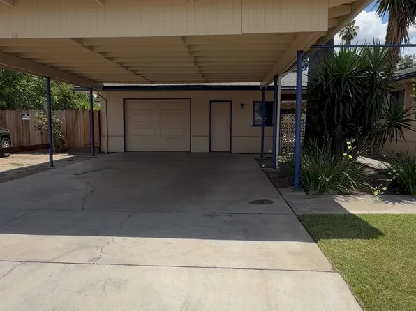2038 E Ashlan Ave, Fresno, CA 93726
