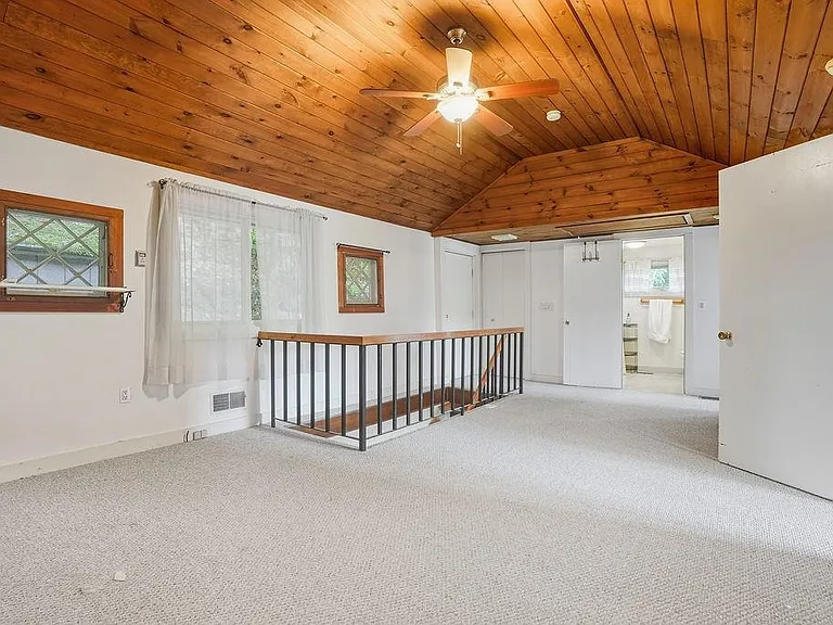 241 Mount Major Hwy — Photo 7