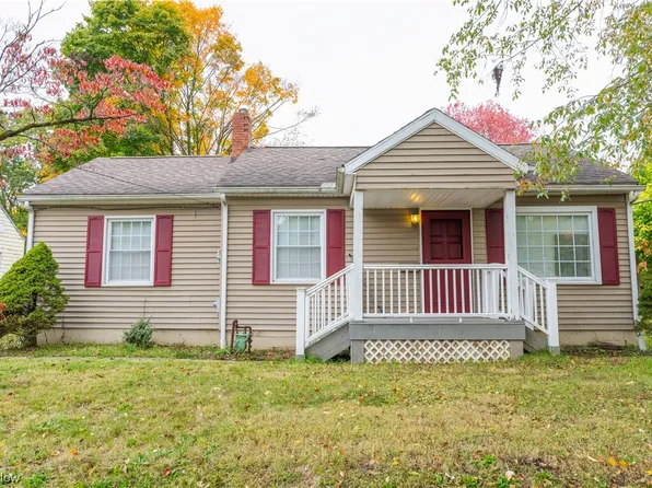 1406 Pawnee Blvd, Akron, OH 44312