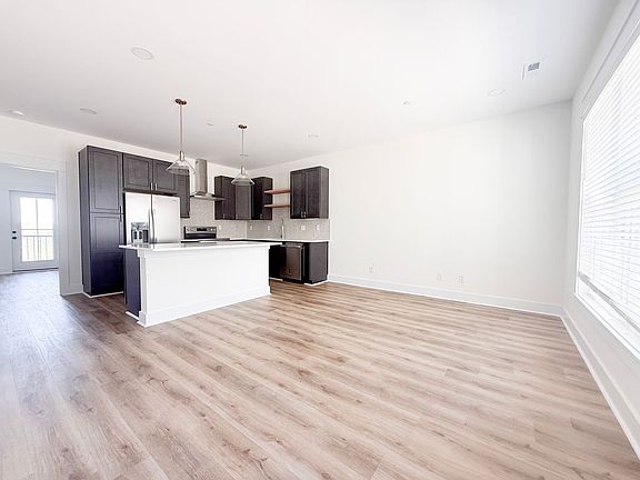 2nd image of 1348 Meridian St