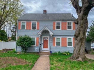 34 Perkins St, Manchester, CT 06040