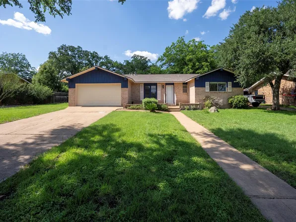 807 Country Club Rd, Georgetown, TX 78628