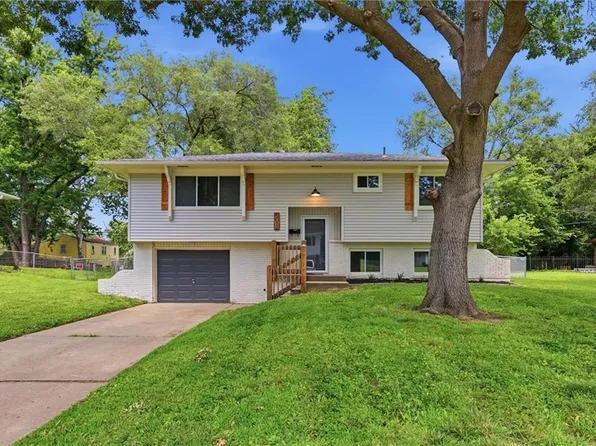 5012 Powell Ave, Kansas City, KS 66106