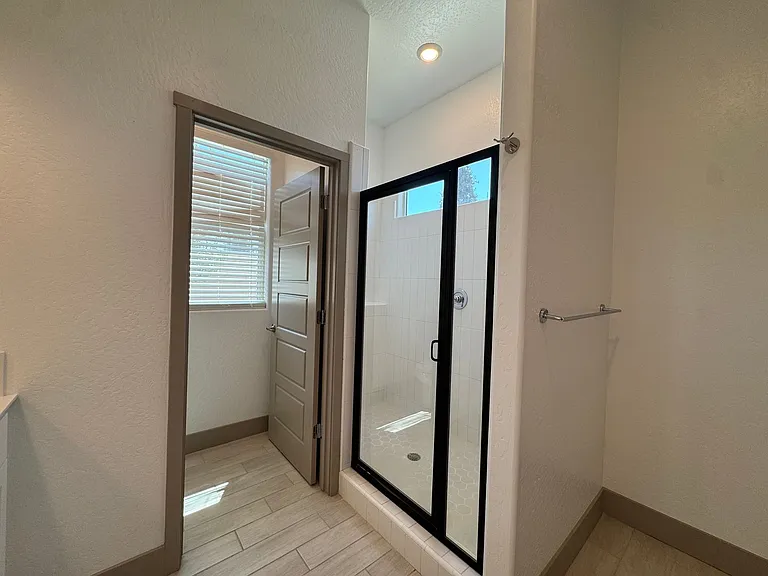 2637 W Andrew Ln — Photo 20