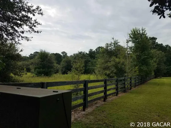 13905 NW 19th Pl, Gainesville, FL 32606