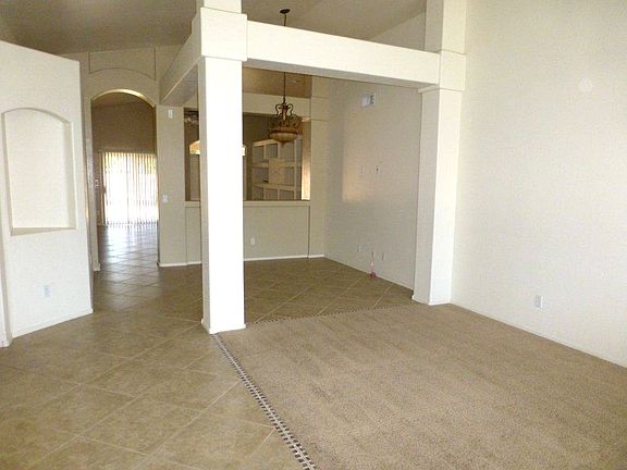 Living/Family Rooms