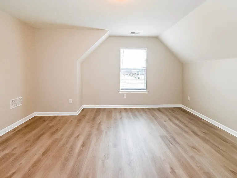 663 Buttermilk Dr — Photo 15