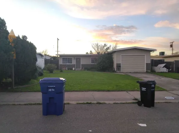 3836 Moonbeam Dr, Sacramento, CA 95827