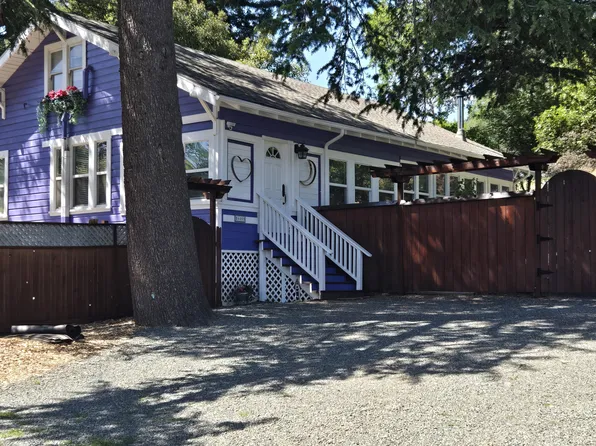 600 6th St, Lakeport, CA 95453