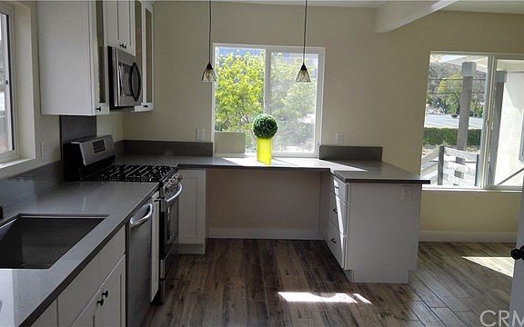 4th image of 2306 N Eastern Ave
