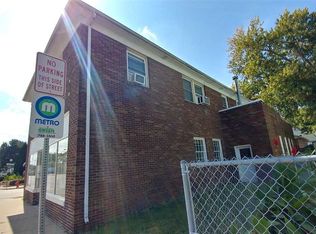 1925 16th St, Moline, IL 61265