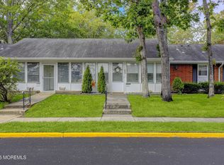 113 Edinburgh Ln #B, Lakewood, NJ