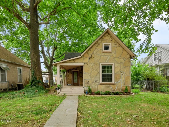 1724 S Sergeant Ave, Joplin, MO 64804