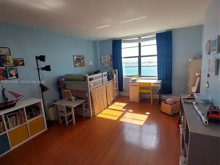 2333 Brickell Ave #602 — Photo 12