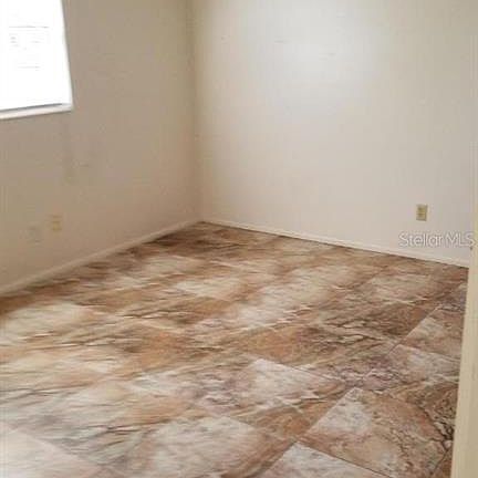 4th image of 2203 S Park Ave APT B