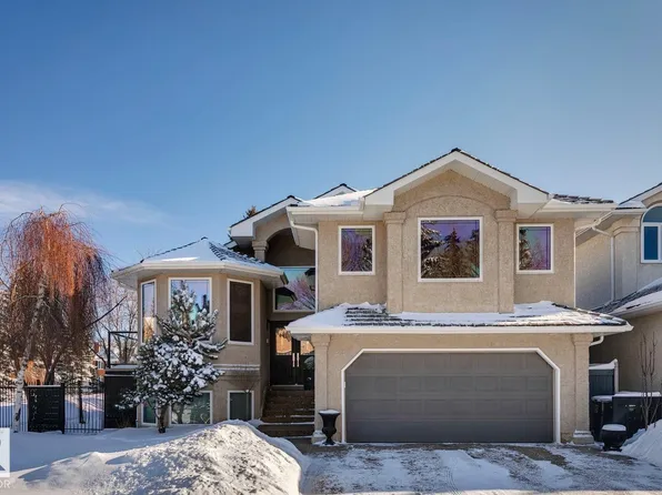 22 Prestige Point E, Edmonton, AB T6M 2T3