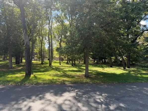 17 Itasca Ave S, Lakeland, MN 55043