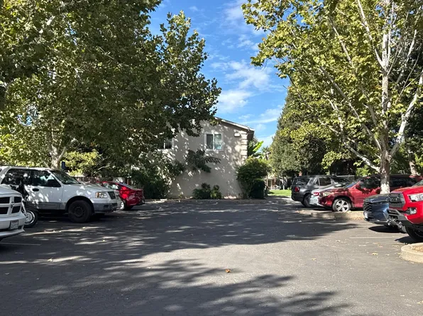 2159 Elm St Unit 2, Chico, CA 95928