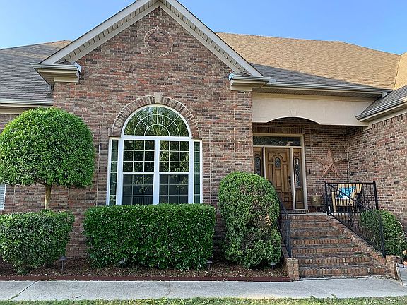 New front window, 2019