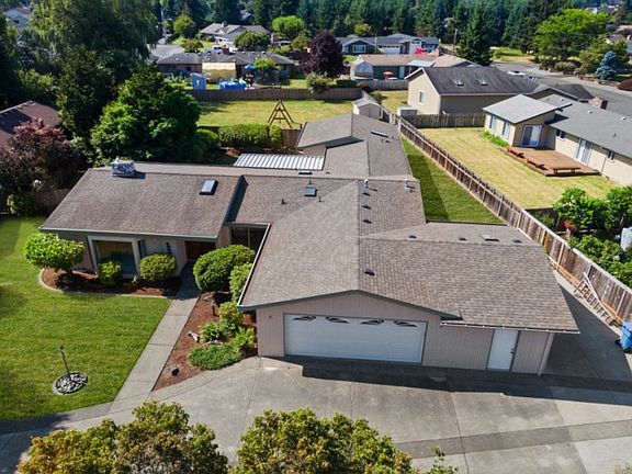 2nd image of 1832 11th Ave NW