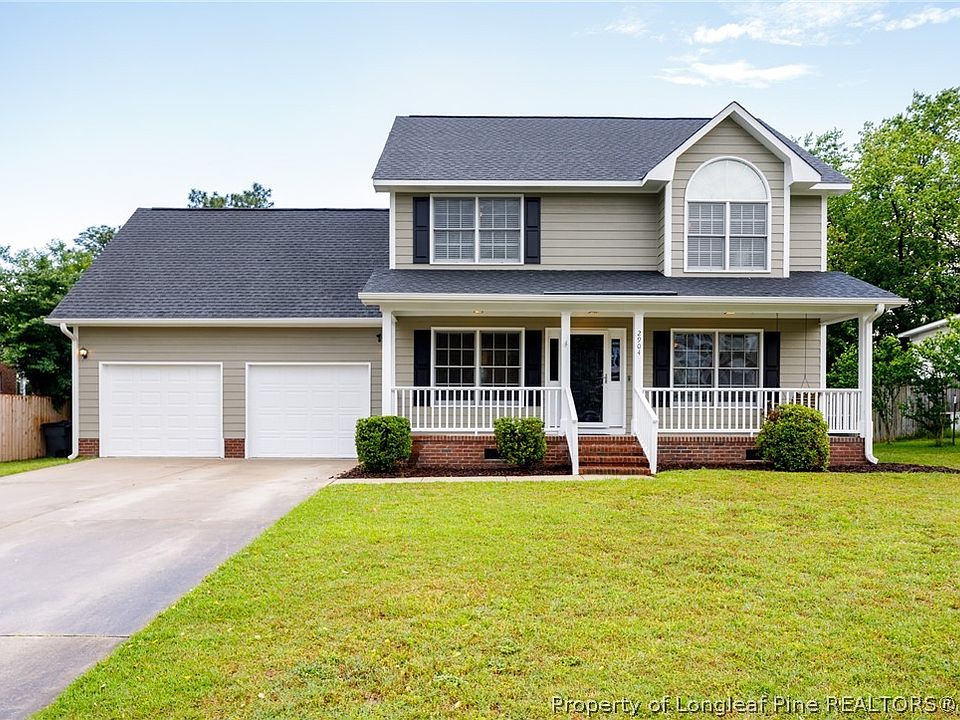 1st image of 2904 Franzia Dr