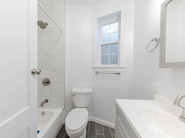 67 70th Street image 5 of 10