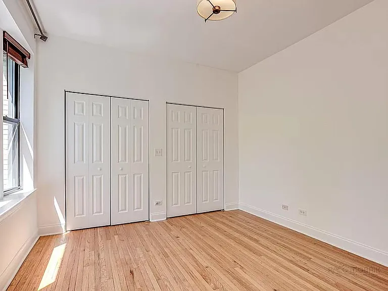 1216 W Thorndale Ave — Photo 6