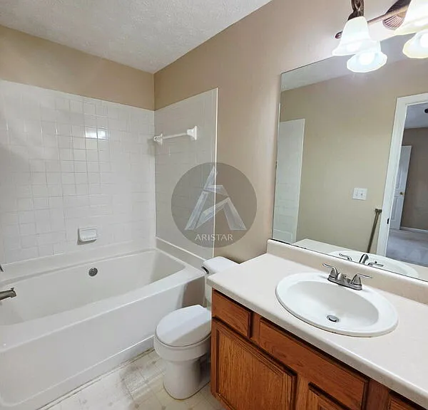 4319 Thorngate Ln — Photo 11
