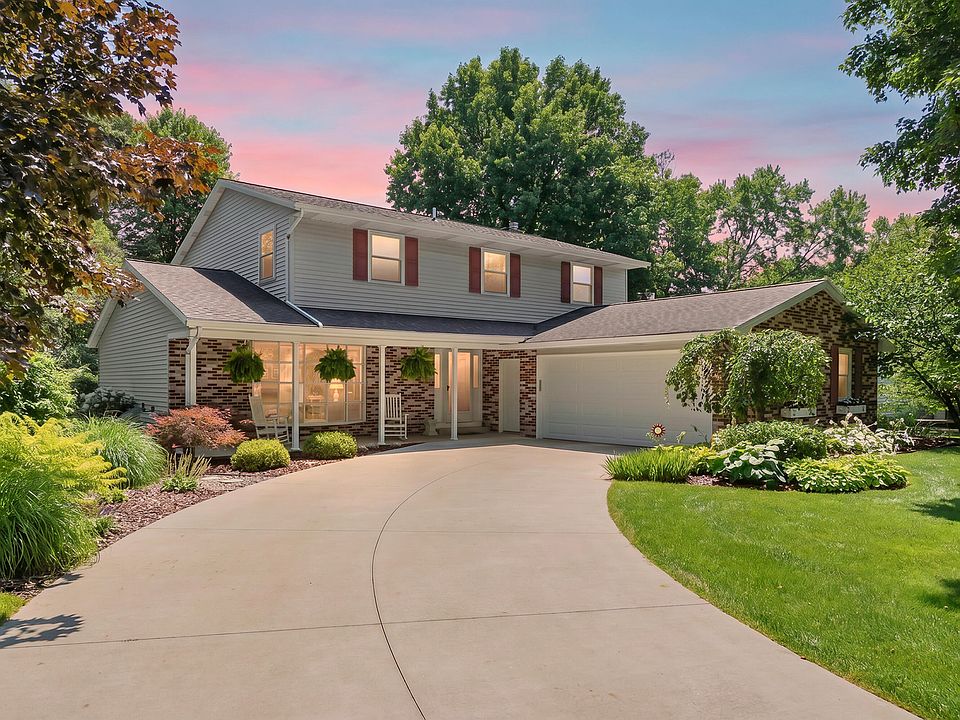 1st image of 6901 Hickory Point Dr W