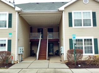 19 Rolling Hill Rd #119, Clinton, NJ 08809