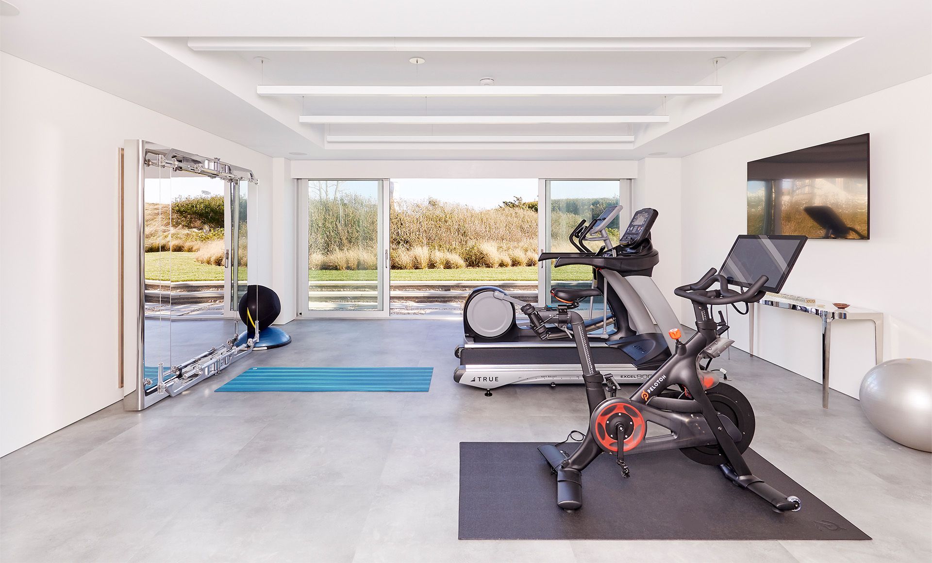 115 Beach Ln, Wainscott, NY 11975 Out East