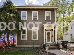 720 8th Ave SE, Minneapolis, MN 55414