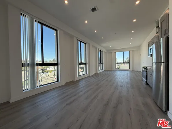 1870 E 1st St, Los Angeles, CA