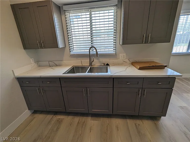 4379 Hilldale Ave — Photo 16